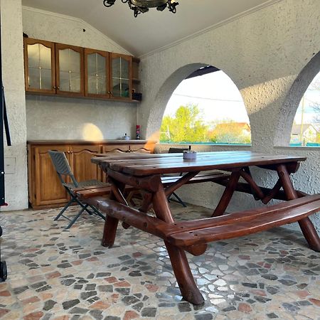 Pellegrini Apartman Balatonakali Esterno foto