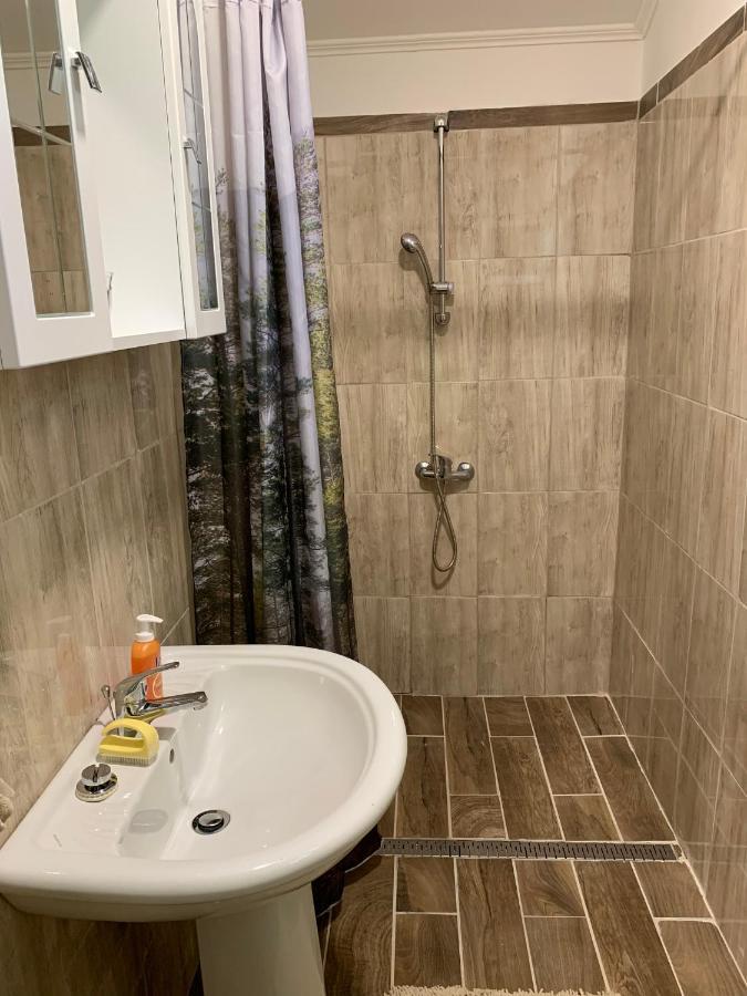 Pellegrini Apartman Balatonakali Esterno foto