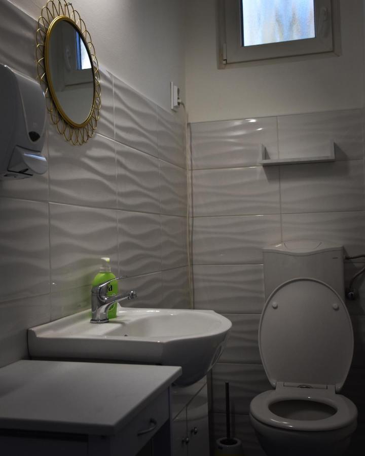 Pellegrini Apartman Balatonakali Esterno foto
