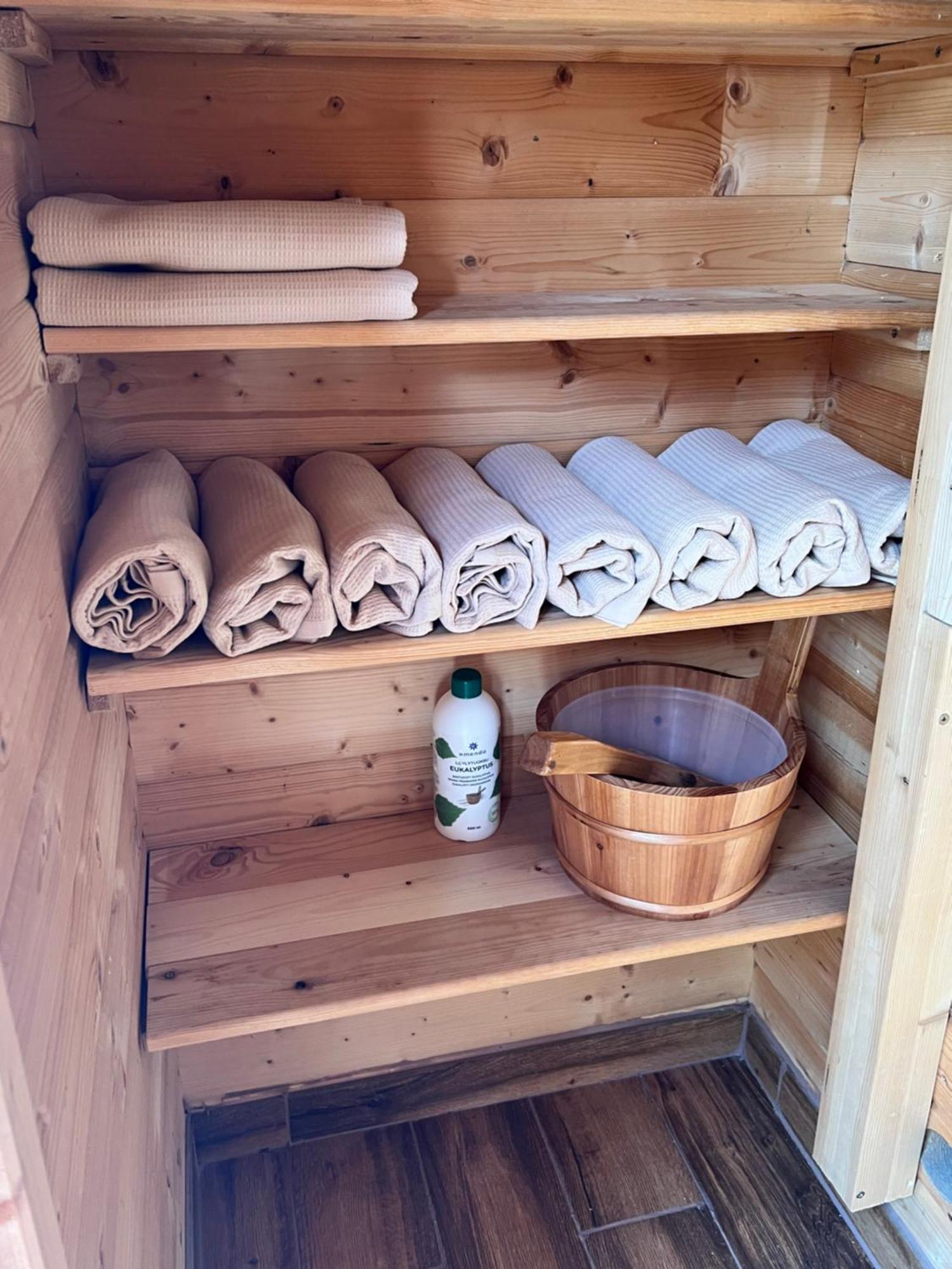 Pellegrini Apartman Balatonakali Esterno foto